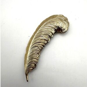 Vintage Gold Tone Feather Brooch – Large Statement Pin